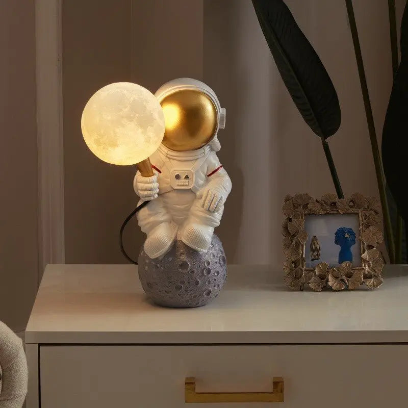 Astronaut Table Lamp Luxury Casa