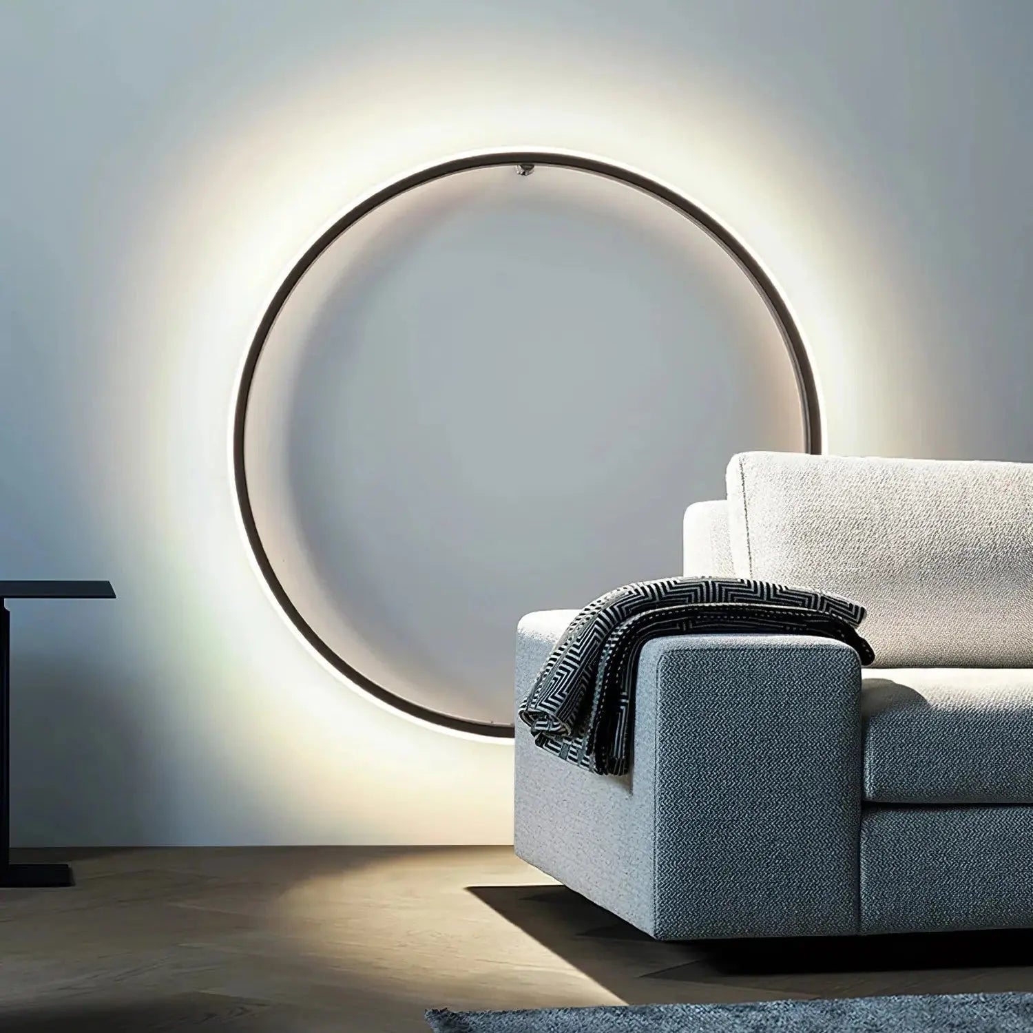 Halo Style Wall LED Round Light Luxury Casa