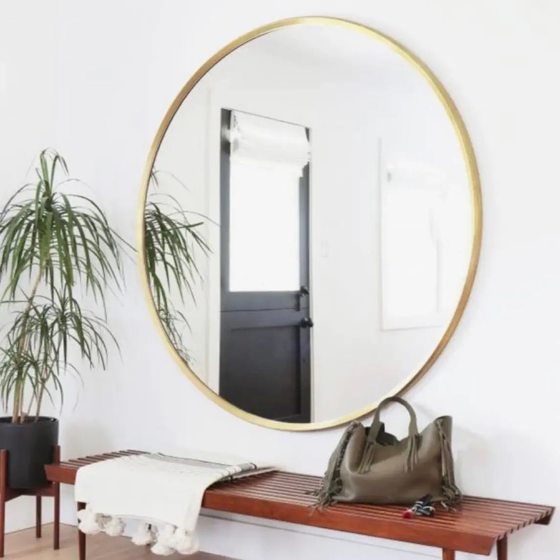 Round Shape Small Size Wall Mirror Luxury Casa
