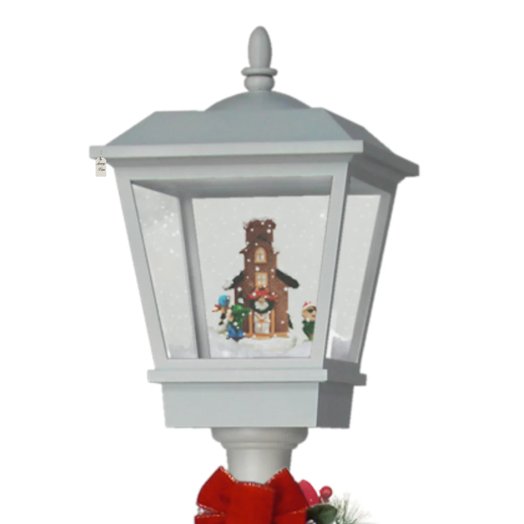 Christmas Lamp Post with Bear Scene Luxury Casa