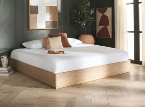 Luxury Decarla Wood Bed – Natural