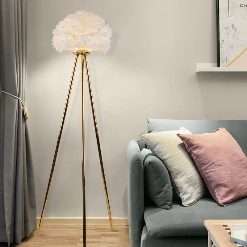 Feathers Corner Floor Lamp Luxury Casa