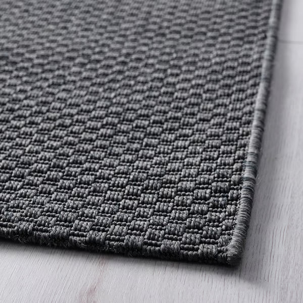 All-Weather Flatwoven Rug – Indoor/Outdoor Luxury Casa
